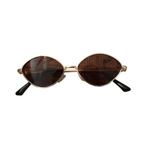 Gold and Brown Sunglasses‎